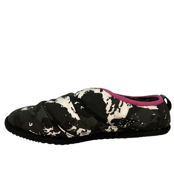 SOREL SLIPPER SHOES Go Bodega Run Faux Fur Lined Slip on Size 8 - Picture 4 of 12